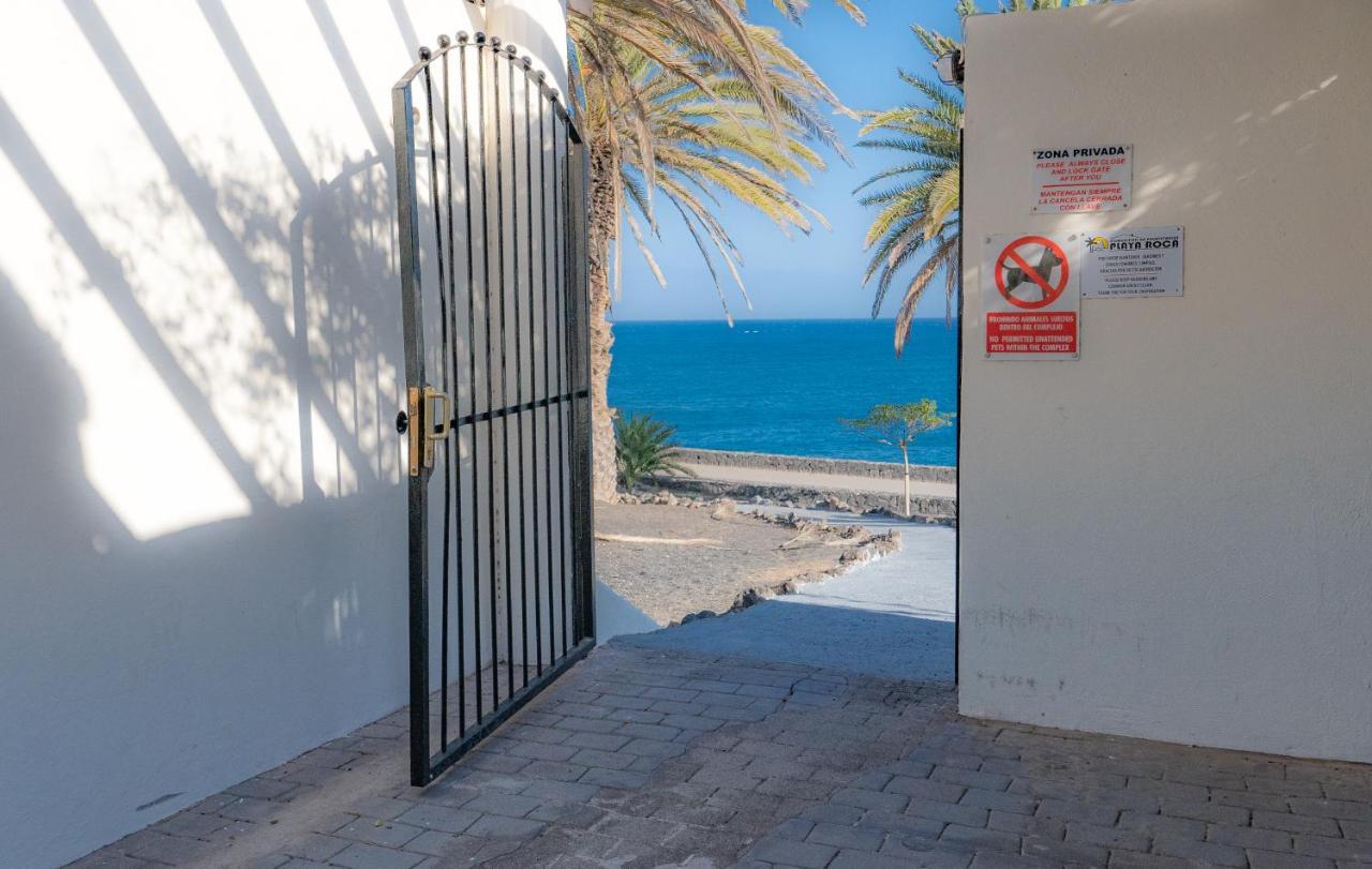 Apartamento Eduardo A Primera Linea Del Mar Costa Teguise Exterior foto